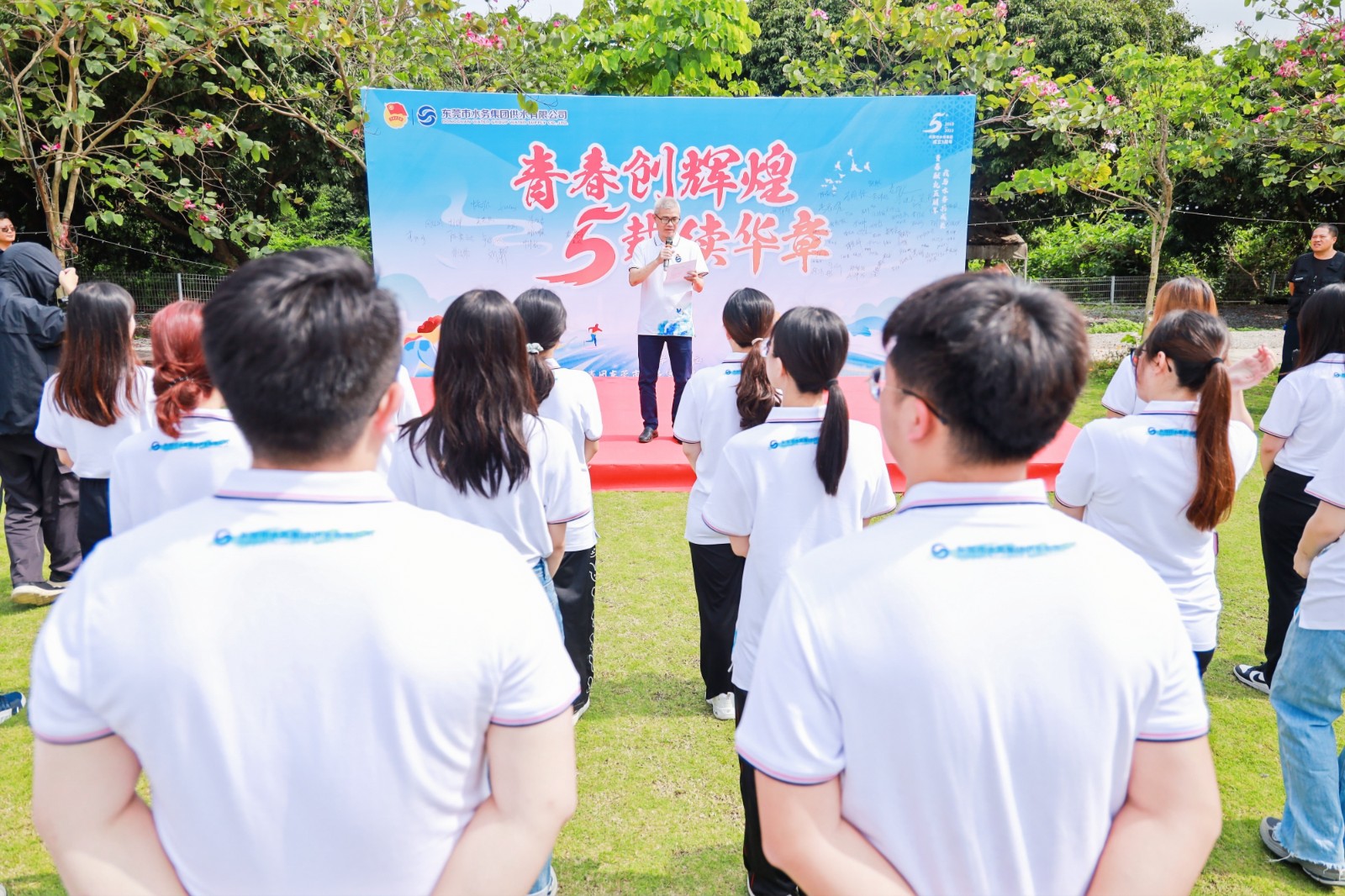 2A5A5781-opq437449632.jpg 2A5A5781-opq437449632.jpg