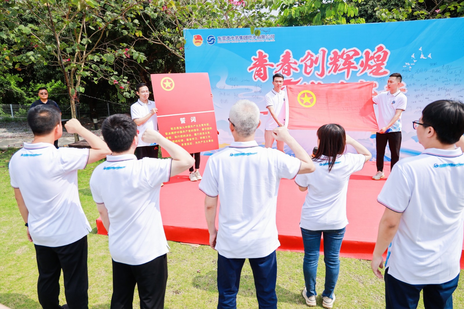 2A5A5804-opq437449430.jpg 2A5A5804-opq437449430.jpg