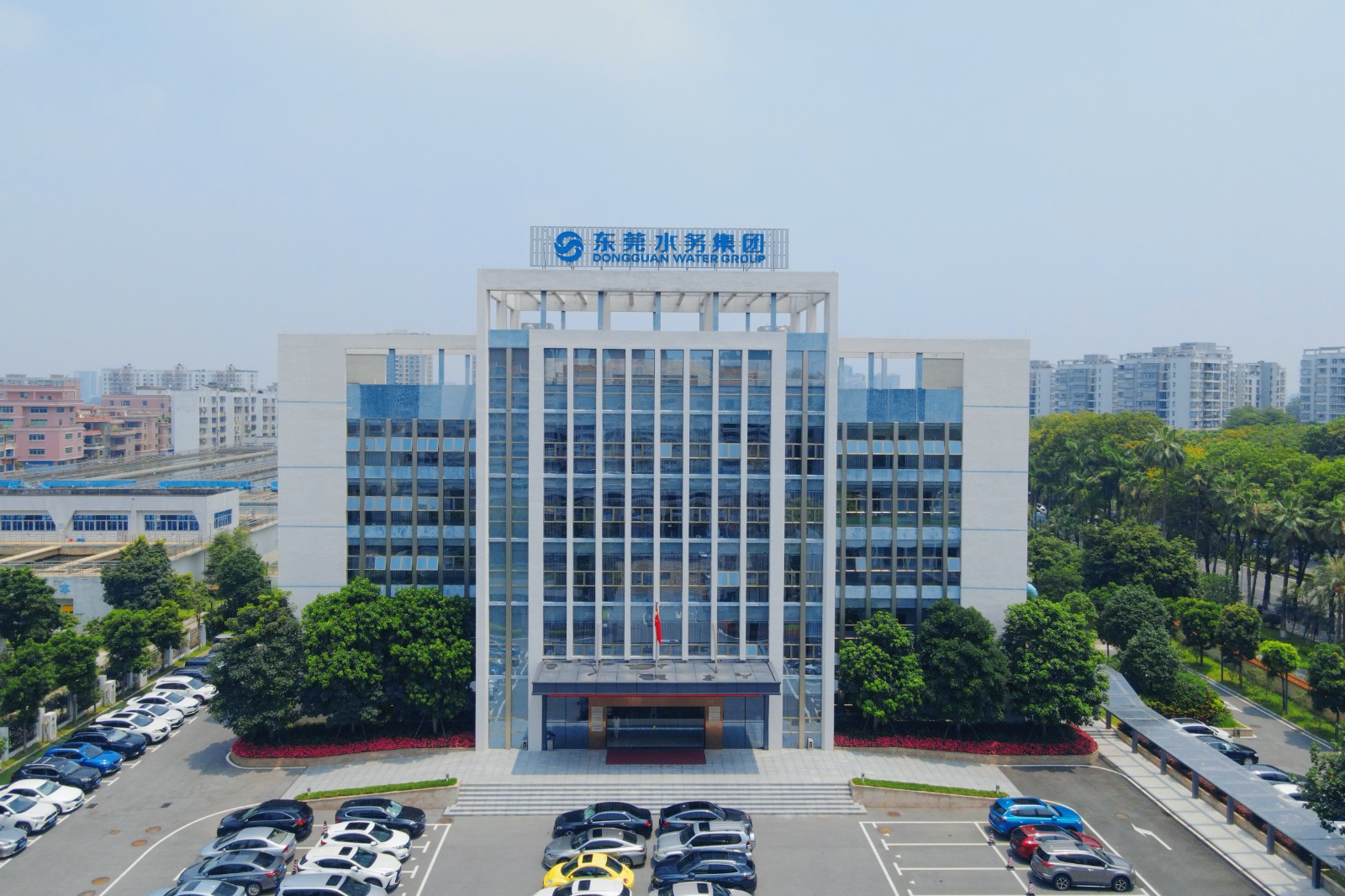 集团大楼.jpg 集团大楼.jpg