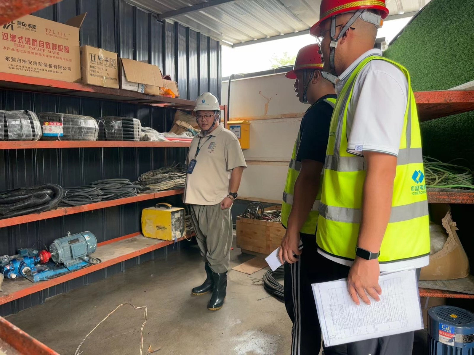 桃花视频
对防汛物资配备情况进行检查.jpg 桃花视频
对防汛物资配备情况进行检查.jpg