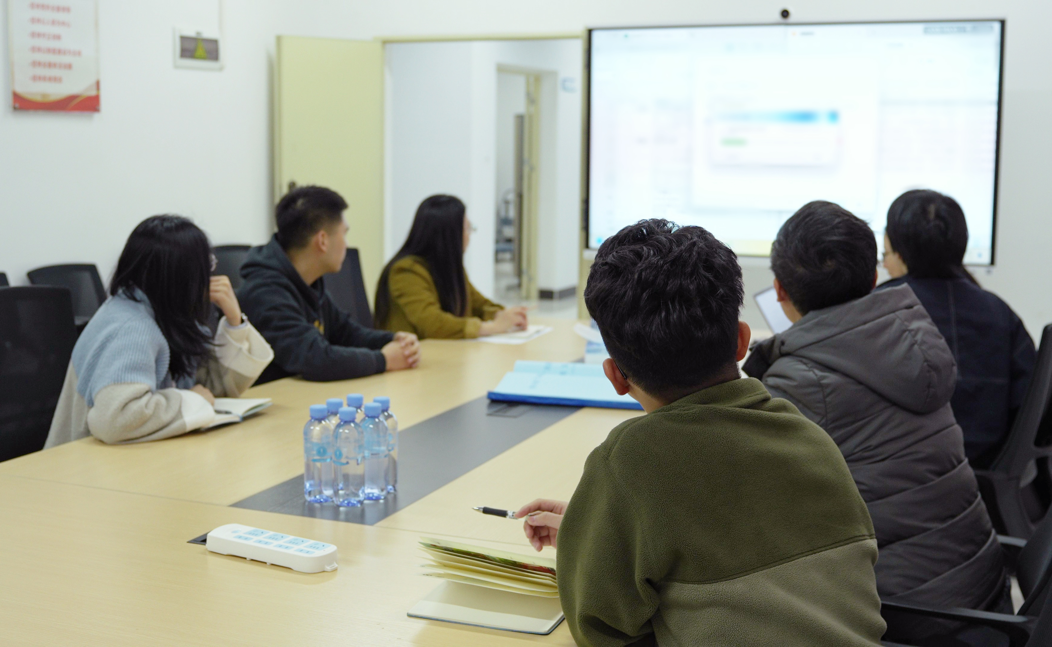 图片3.jpg 图片3.jpg