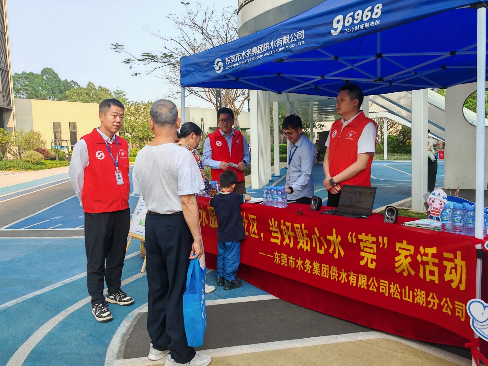 松山湖.jpg 松山湖.jpg